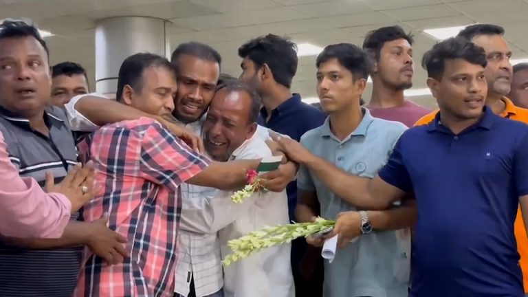 ক্ষমা পাওয়া ১৪ বাংলাদেশি আমিরাত থেকে দেশে ফিরছেন