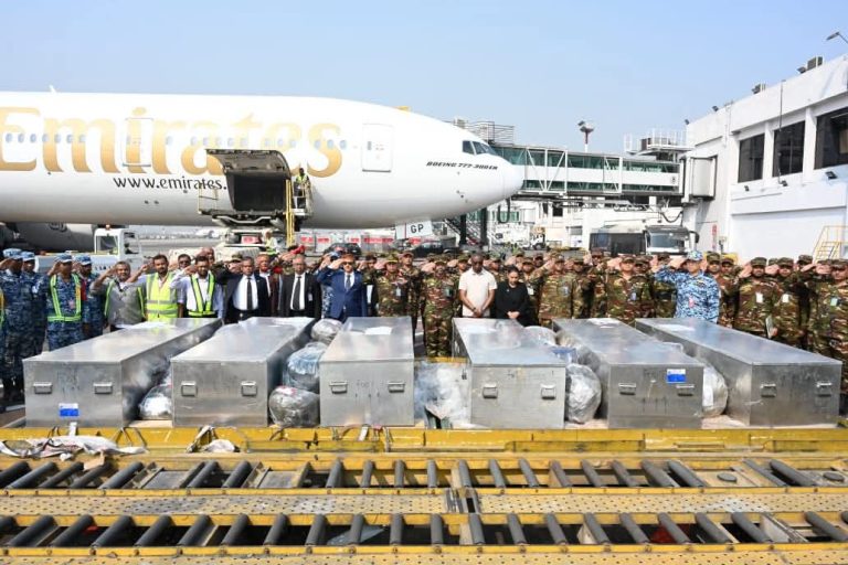 সুদানে শান্তিরক্ষা মিশনে কর্মরত শাহাদাত বরণকারী সেনা সদস্যদের মৃতদেহ দেশে পৌঁছালো।