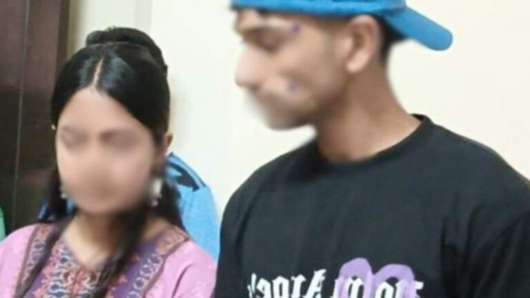 জাবিতে গাঁজা সেবনের সময় ব্রাক ইউনিভার্সিটির দুই শিক্ষার্থী আটক