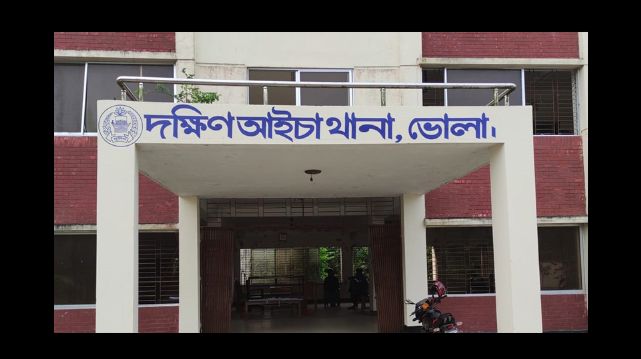 আত্মরক্ষার্থে ধর্ষকের গোপনাঙ্গে আঘাত, চিৎকার করতে করতে পালিয়ে যায় ধর্ষক
