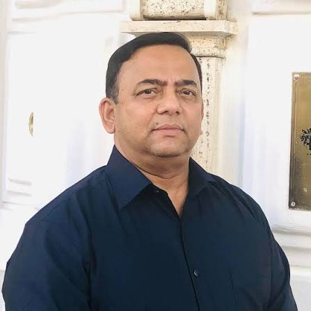 সাবেক আইজিপি বেনজীর আহমেদ দুবাইয়ে গ্রেপ্তার